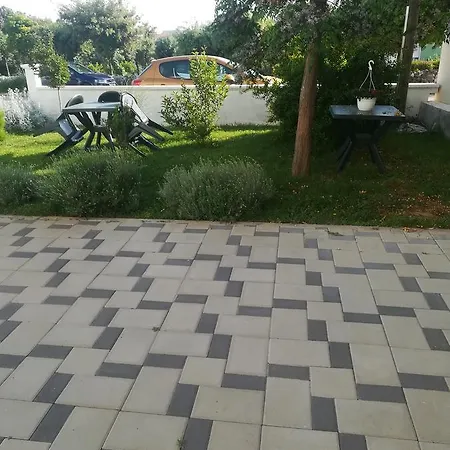 Apartment Mirela