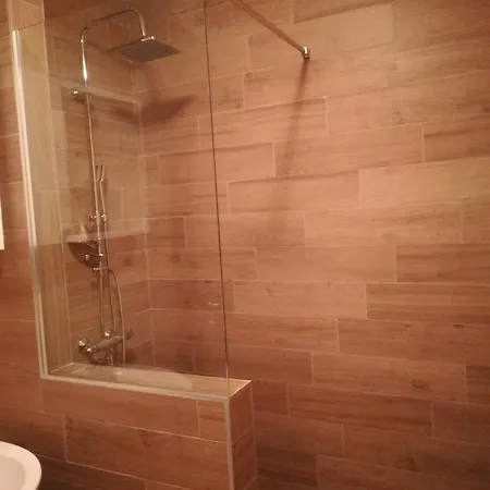Apartment Mirela *